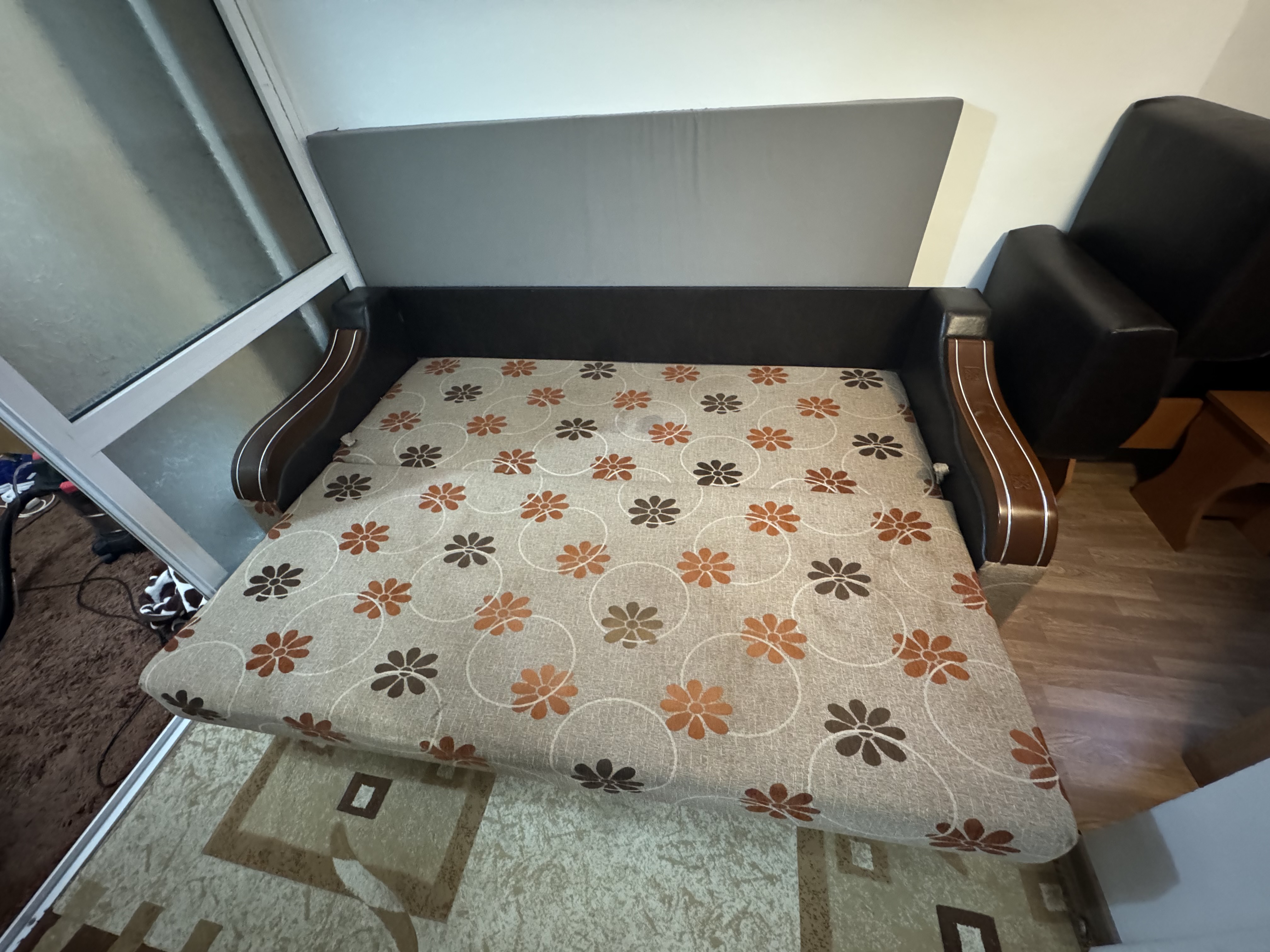 După curățare canapea