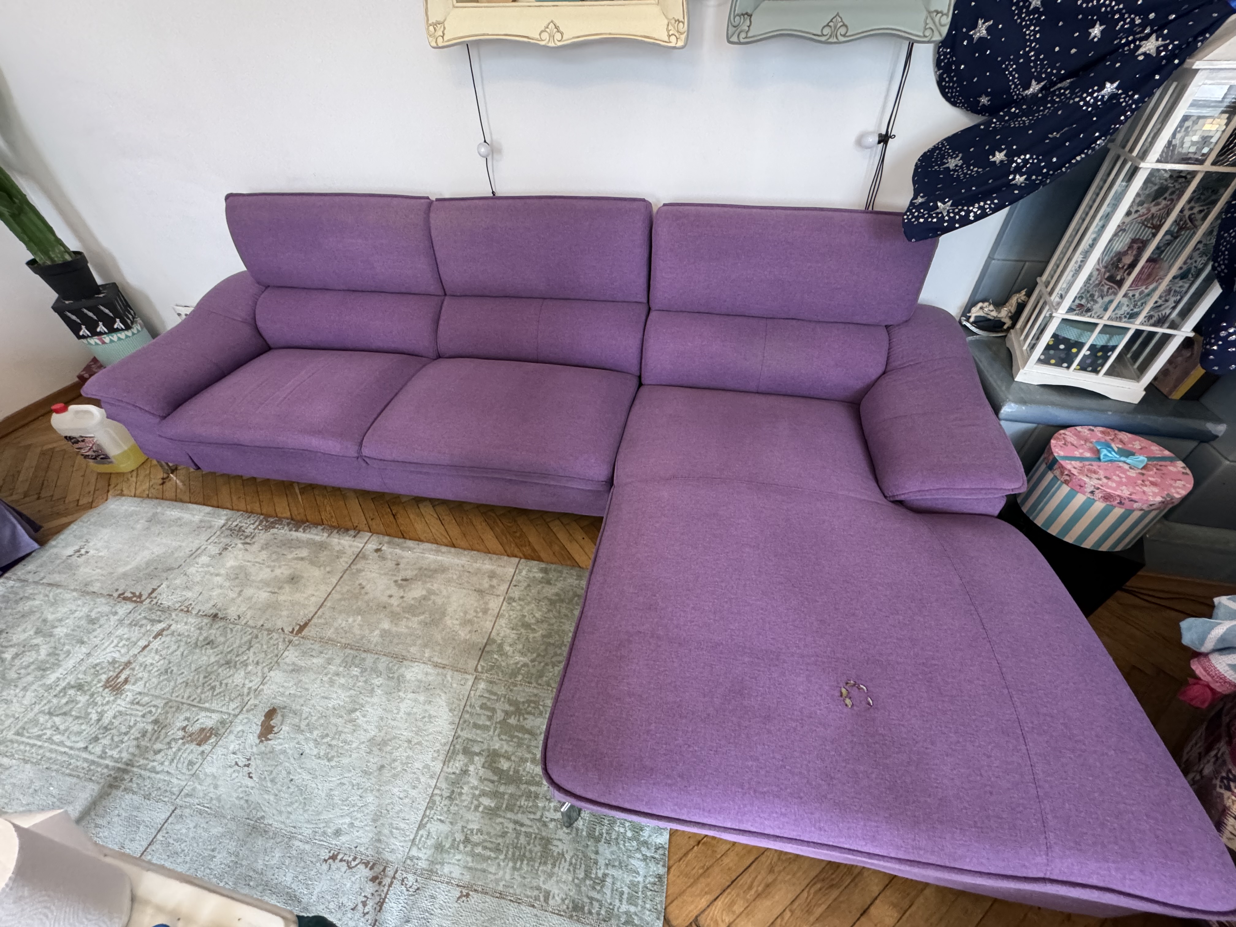 Colțar mov după curățare